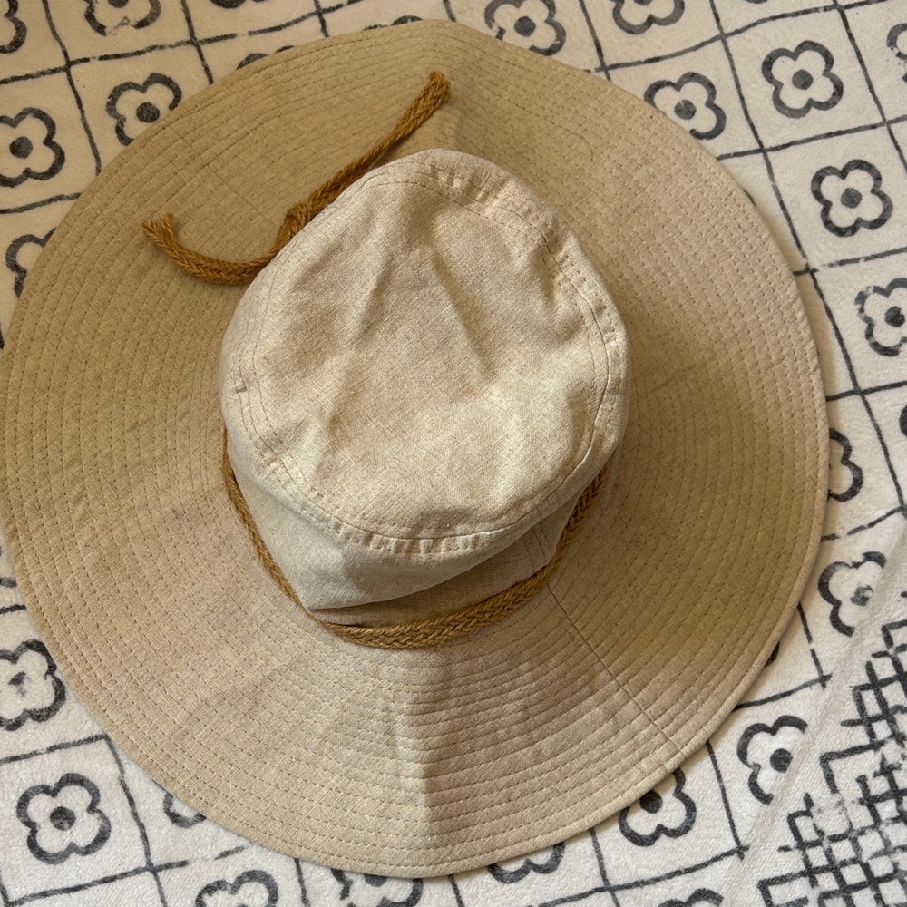 Wide Brim cotton/linen Sun Hat - Natural Beige NWOT
